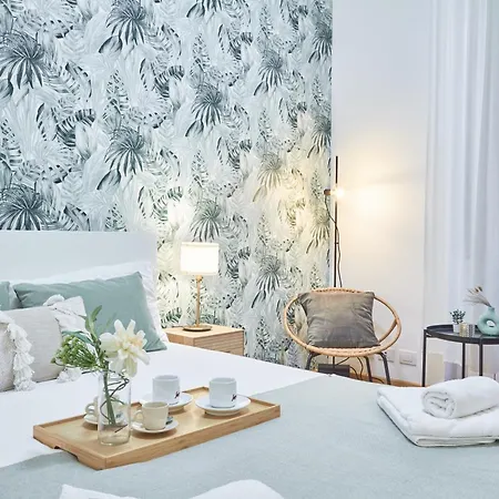 Apartment Easylife - Accogliente Monolocale Con Arredamento Minimal In Zona Stazione