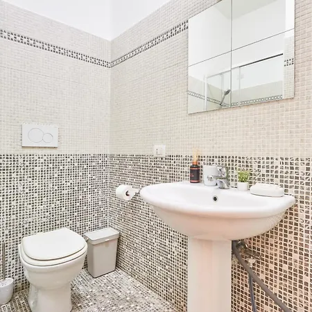 Easylife - Accogliente Monolocale Con Arredamento Minimal In Zona Stazione Apartment *