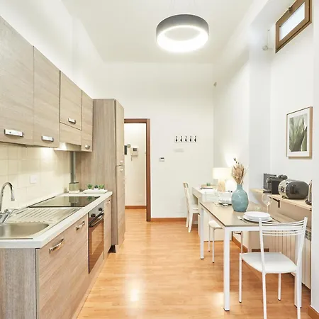 Easylife - Accogliente Monolocale Con Arredamento Minimal In Zona Stazione Milan