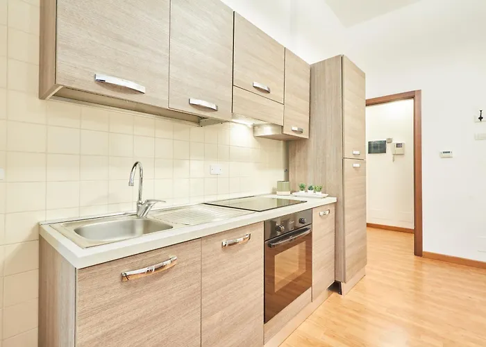Easylife - Accogliente Monolocale Con Arredamento Minimal In Zona Stazione * Milano
